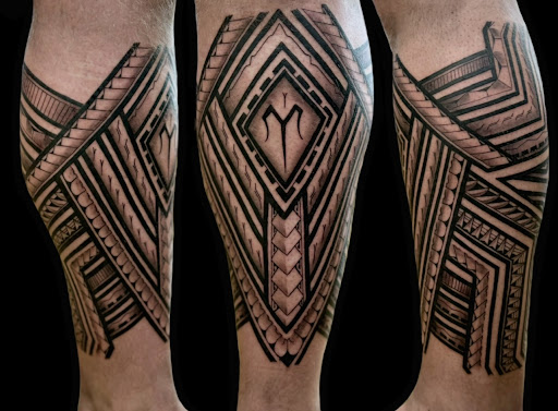 Explore black bear tattoo ideas, creative tattoo ideas in Honolulu, available at Aloha Tattoo Waikiki Hilton Hawaiian Village Rainbow Bazaar