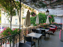 Atmosphère du Restaurant français Hotel Restaurant des 2 forts à Salins-les-Bains - n°9