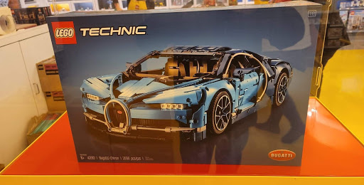 Toy Store «The LEGO Store», reviews and photos, 2500 N Mayfair Rd, Wauwatosa, WI 53226, USA