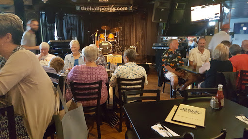 Bar & Grill «The Half Penny Public House», reviews and photos, 3743 Commercial St SE, Salem, OR 97302, USA