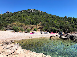 Plaza Ovrata'in fotoğrafı küçük koy ile birlikte