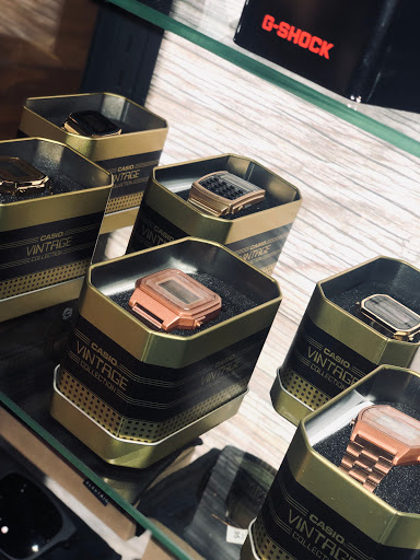 Clothing Store «Zumiez», reviews and photos, 11160 Veirs Mill Rd #139, Wheaton, MD 20902, USA