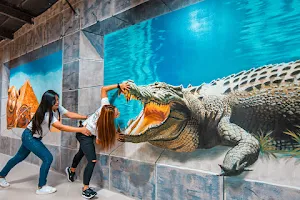 3D World Selfie Museum Dubai image