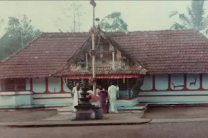 Arayankavu Bhagavathy Temple image