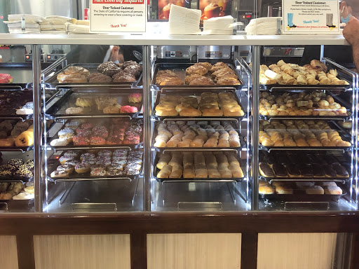 Donut Shop «Yum Yum Donuts», reviews and photos, 320 17th St, Santa Ana, CA 92706, USA