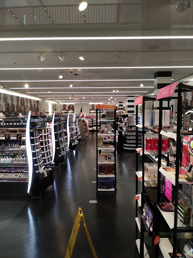 Cosmetics Store «SEPHORA», reviews and photos, 338 W Hillcrest Dr, Thousand Oaks, CA 91360, USA