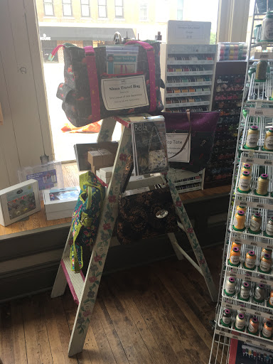 Quilt Shop «Thimbles», reviews and photos, 940 S State St, Lockport, IL 60441, USA