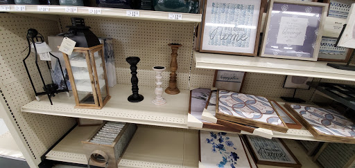 Discount Store «Big Lots», reviews and photos, 50700 Gratiot Ave, Chesterfield, MI 48051, USA