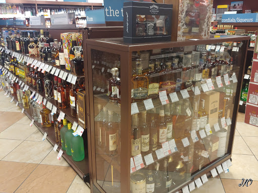 Liquor Store «ABC Fine Wine & Spirits», reviews and photos, 3355 N Federal Hwy, Oakland Park, FL 33306, USA