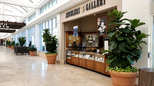 Shopping Mall «Westfield Southgate», reviews and photos, 3501 S Tamiami Trail, Sarasota, FL 34239, USA