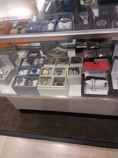 Department Store «Nordstrom Rack Chestnut Street», reviews and photos, 1700 Chestnut St, Philadelphia, PA 19103, USA