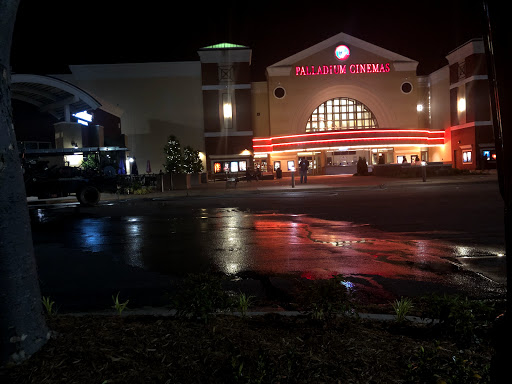 Movie Theater «Regal Cinemas Palladium 14 & IMAX», reviews and photos, 5830 Samet Dr, High Point, NC 27265, USA