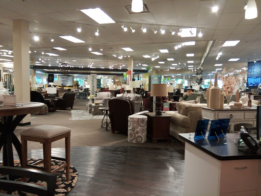 Furniture Store «La-Z-Boy Furniture Galleries», reviews and photos, 10900 Fairfax Blvd, Fairfax, VA 22030, USA