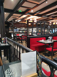 Atmosphère du Restaurant français La Taverne - Table de caractère - Chambray-lès-Tours à Chambray-lès-Tours - n°2