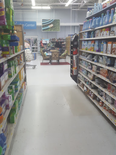 Discount Store «Walmart», reviews and photos, 6594 Mayfield Rd, Mayfield Heights, OH 44124, USA