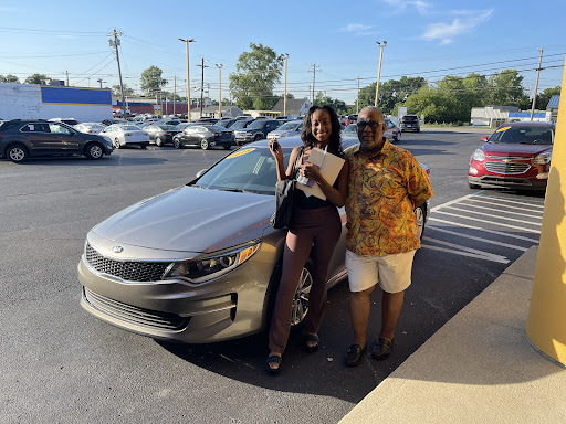 Used Car Dealer «RightWay Auto Sales», reviews and photos, 6494 Dixie Hwy, Fairfield, OH 45014, USA