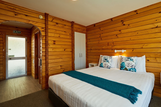 Reviews of Panorama Motels in Kaikoura - School