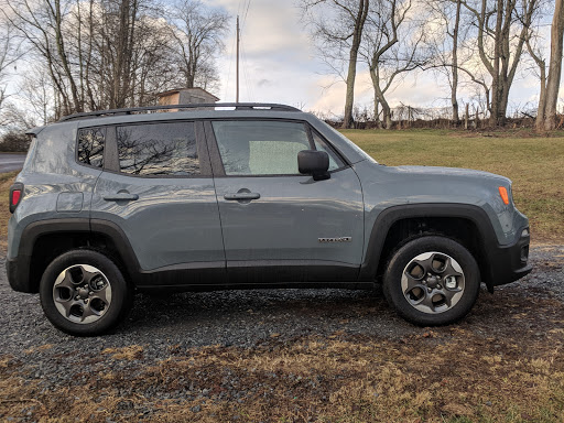 Car Dealer «Friendship Chrysler Jeep Dodge RAM», reviews and photos, 2638 W State St, Bristol, TN 37620, USA