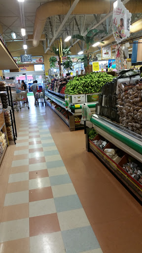 Grocery Store «Bravo Supermarkets», reviews and photos, 6767 Pembroke Rd, Pembroke Pines, FL 33023, USA