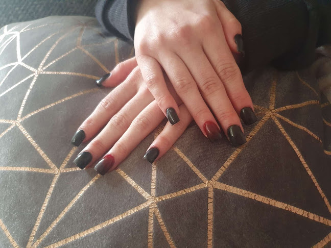 Beauty By Deanna - Beauty salon
