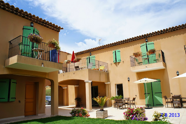 Photo hôtels Hotel TERRICIAË 13890 Mouriès