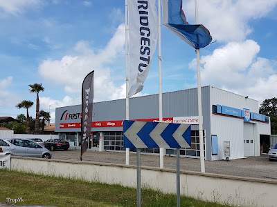 Electric Station - Bosch Car Service à Gujan-Mestras