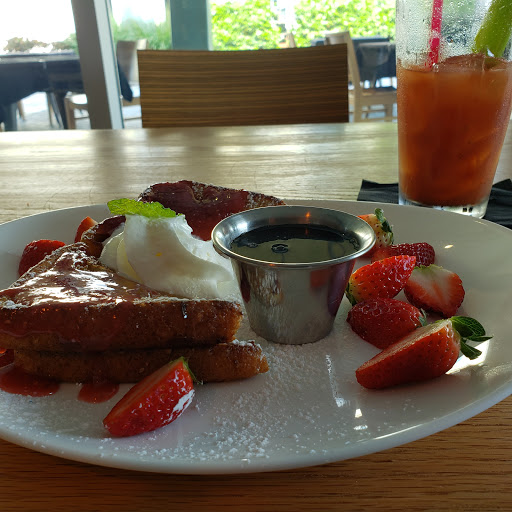 Movie Theater «Silverspot Cinema», reviews and photos, 4441 Lyons Rd, Coconut Creek, FL 33073, USA