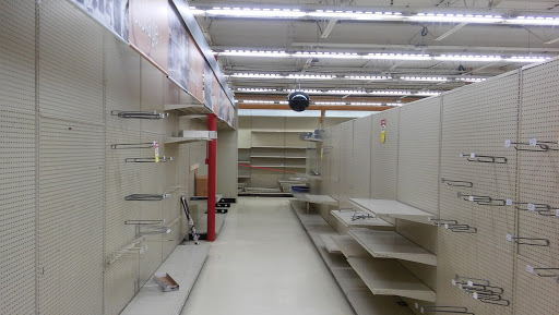 Grocery Store «The Andersons Store», reviews and photos, 530 Illinois Ave, Maumee, OH 43537, USA