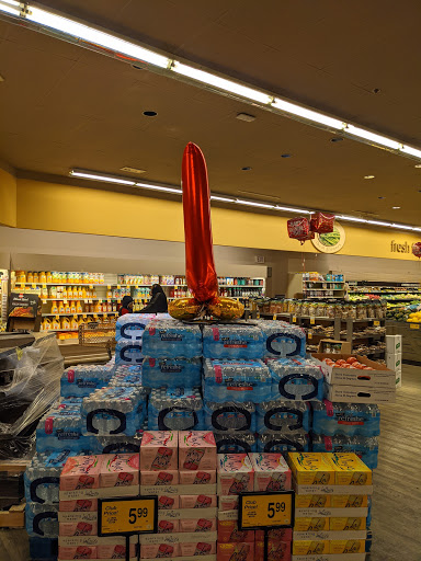 Grocery Store «Safeway», reviews and photos, 1781 Forest Dr, Annapolis, MD 21401, USA