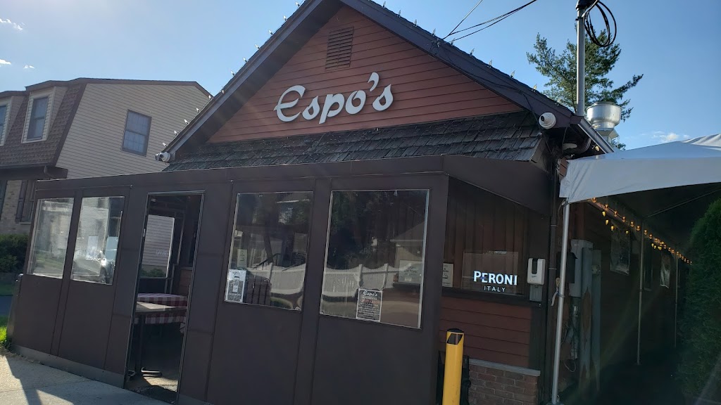 Espo's Restaurant & Bar 08869