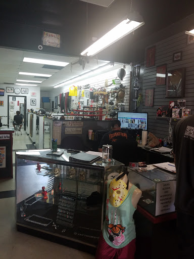 Madeira Beach Tattoo Company, 14995 Gulf Blvd, Madeira Beach, FL 33708, USA, 