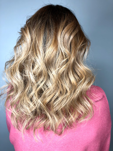 Hair Salon «Gina Bianca Hair», reviews and photos, 930 Meriden-Waterbury Turnpike, Plantsville, CT 06479, USA