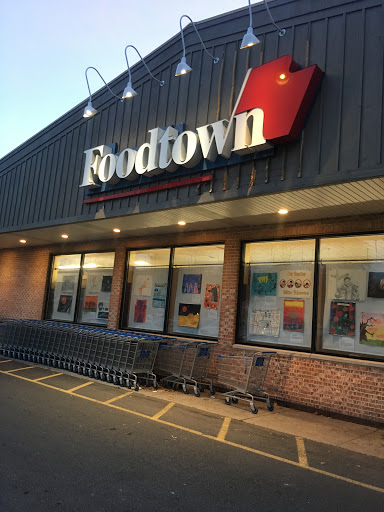 Grocery Store «Foodtown of Cold Spring», reviews and photos, 49 Chestnut St, Cold Spring, NY 10516, USA