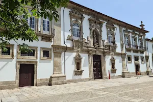 Câmara Municipal de Guimarães image