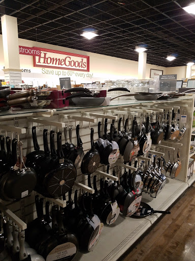 Department Store «T.J. Maxx & HomeGoods», reviews and photos, 2685 South Rd, Poughkeepsie, NY 12601, USA