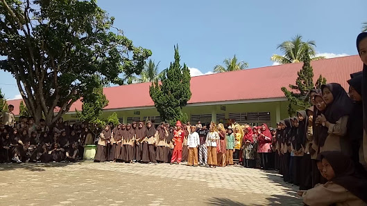Video - SMP Negeri 1 Kecamatan Harau