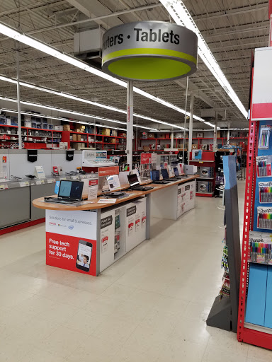 Office Supply Store «Staples», reviews and photos, 23131 Michigan Ave, Dearborn, MI 48124, USA