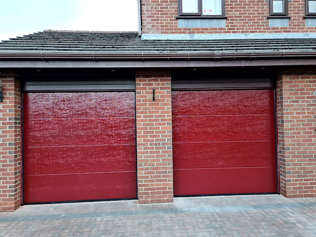 Reviews of K D H Garage Doors in Manchester - Construction company