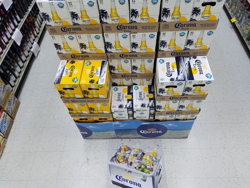 Liquor Store «Royal Liquor & Wine», reviews and photos, 1015 N Randall Rd, Elgin, IL 60123, USA