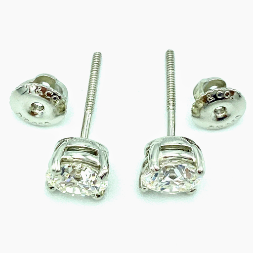 Pawn Shop «Sterling & Knight Jewelry & Pawn», reviews and photos, 109 E St Charles Rd, Villa Park, IL 60181, USA