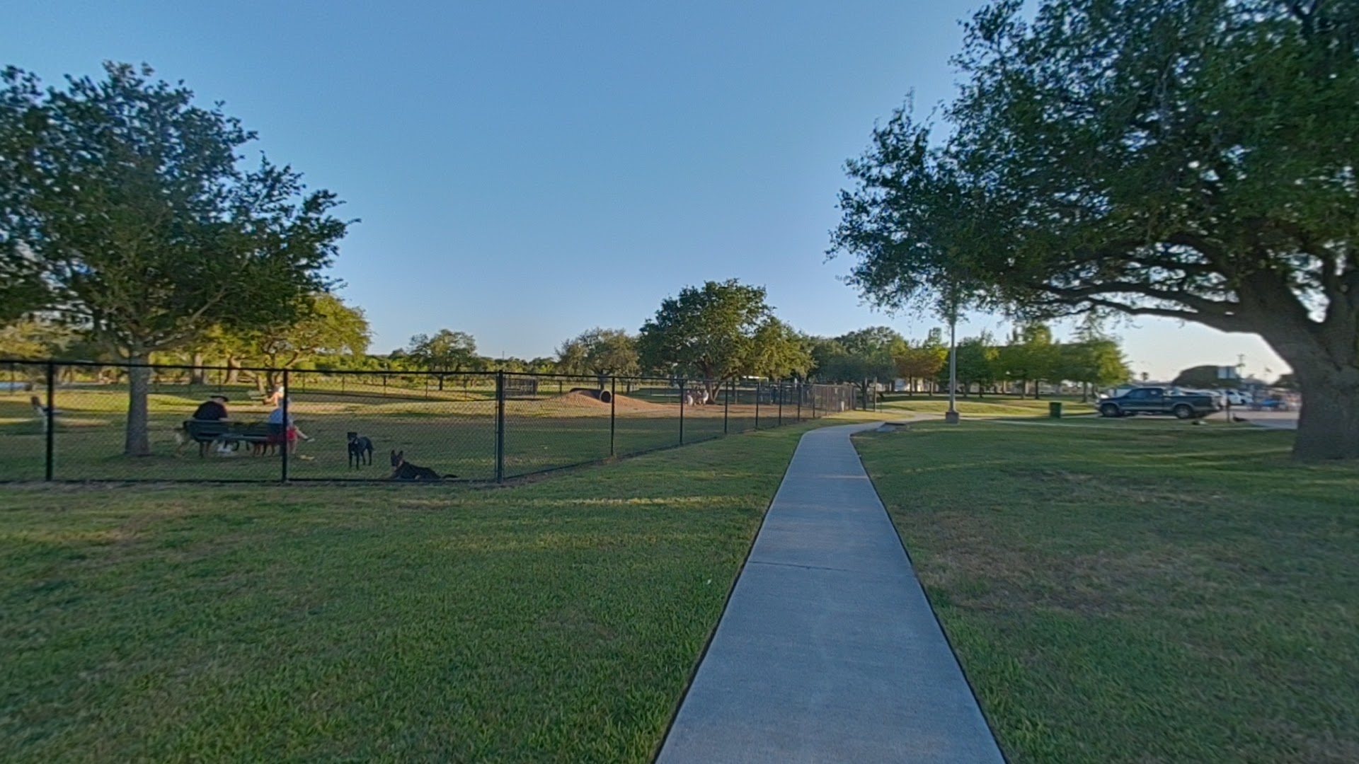 Lake Nassau Park: Dog Park