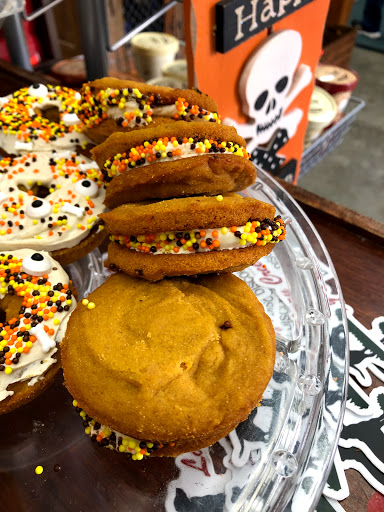 Pet Supply Store «Lazy Creek Discount Pet Food & Supplies», reviews and photos, 351 E Church St, Leesville, SC 29070, USA