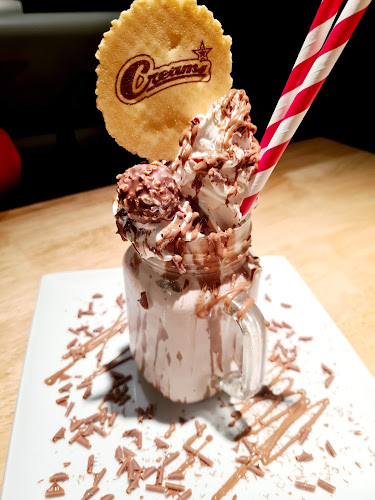 Reviews of Creams Cafe Stratford in London - Ice cream