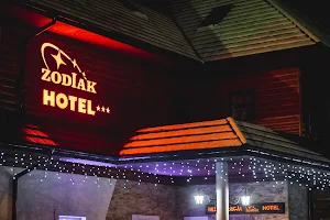 Hotel Zodiak image