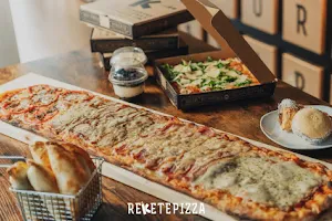 Reketepizza | Pizzeria Esplugues image