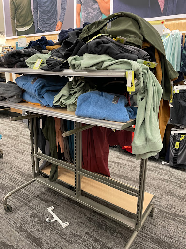 Department Store «Target», reviews and photos, 579 Grand Army of the Republic Hwy #5, Swansea, MA 02777, USA