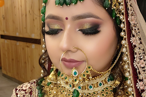 Geetanjali Salon I Best Bridal Salon image