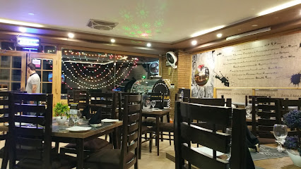 ZAUQ E KHAAS CAFE & RESTAURANT