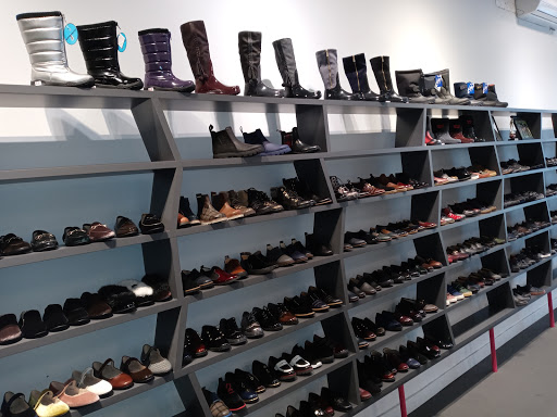 Shoe Store «Royal Family Shoes», reviews and photos, 6750 U.S. 9, Howell, NJ 07731, USA