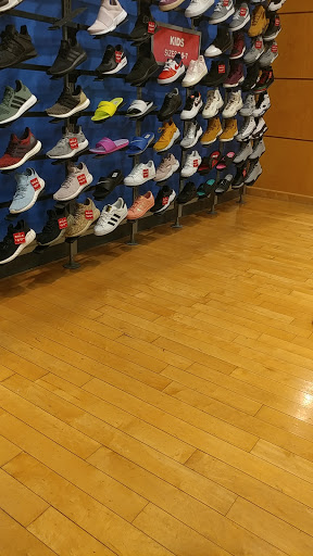 Shopping Mall «Collin Creek Mall», reviews and photos, 811 N Central Expy, Plano, TX 75075, USA